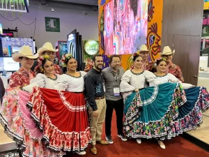 trajes típicos folclóricos nayaritas en IBTM Américas 2024